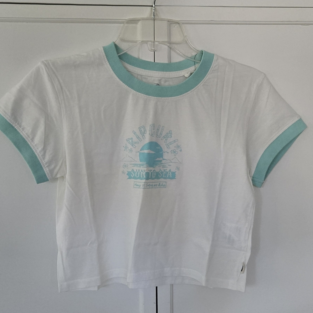 NWT Rip Curl Cropped T-Shirt